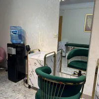 اجاره‌میزناخن،تخت‌مژه،صندلی‌رنگ،کراتین‌درپیروزی|اجارهٔ دفتر کار، اتاق اداری، مطب|تهران, چهارصد دستگاه|دیوار