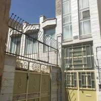 ملک مسکونی ۲ طبقه