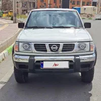 نیسان پیکاپ۲کابین مدل۸۲
