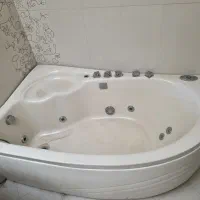 وان و جکوزی کار کرده