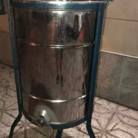 استراکتور عسل گیر 6 قاب سالم و تمیز