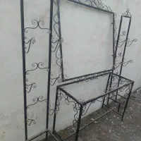 میز آرایشگاه