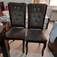 میز ناهار چهار نفره و چهارتا صندلی