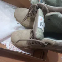 کفش کار و کوهنوردی سایز ۴۰بزرگ یعنی ب ۴۲ هم میخوره