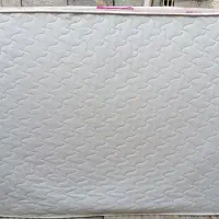 یک‌عددتشک‌دونفره‌درحدنو