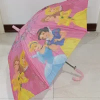 چتر بچگانه