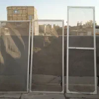 درب توری همراه با پنجره های توری
