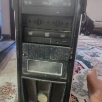 کیس با صفحه مانیتور