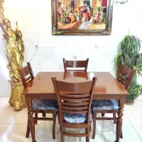 ناهارخوری4نفره فروشگاهی زیرقیمت به دلیل جمع آوری