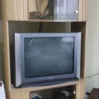 تلویزیون پاناسونیک همراه میز