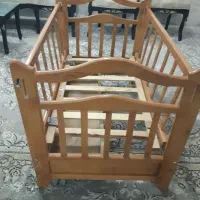 تخت و گهواره چوبی
