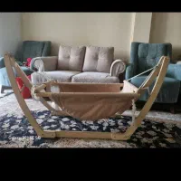 گهواره چوبی سنتی نوزاد