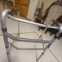 واکر تاشو آلومینیوم در حد نو
