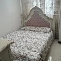 سرویس خواب تخت در حدنو به همراه میز آرایش ست