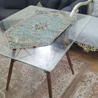 میز چهار نفره