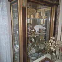 بوفه کاملا تمیز و زیبا
