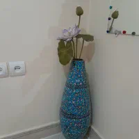 گل و گلدان