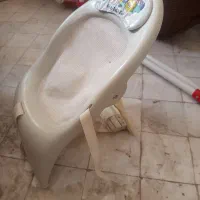 صندلی حمام نوزاد