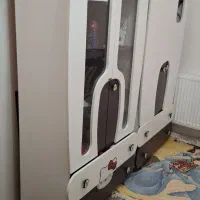 کمد و ویترین