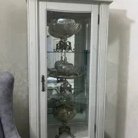 گنجه سفید تمیز