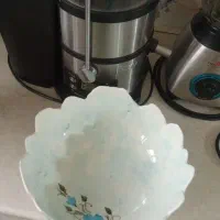 تعدادی ظرف