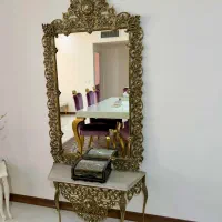 آیینه و کنسول برنجی
