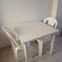 میز و صندلی پلاستیکی