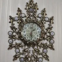 ساعت دیواری طرح برنز
