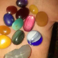 انگشتر تعدادسنگ تزاش خورده  ونخورده کهنه ونو