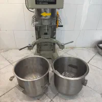 یخچال ویترینی میزفریزردار میکسر