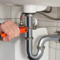 خدمات فنی و تاسیسات در محل