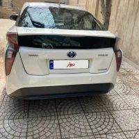 تویوتا پریوس تیپ B