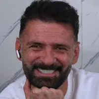 ایمپلنت دندان