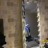 آینه قدی چراغ دار