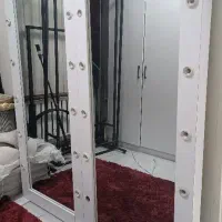 آینه قدی لامپ خور آرایشگاه