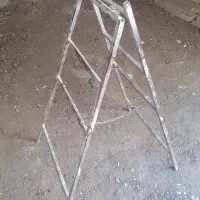 چهار پایه تاشو فلزی وبشکه