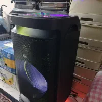 دستگاه اسپیکر موزیک