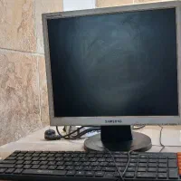 مانیتور سالم و کیبورد سالم