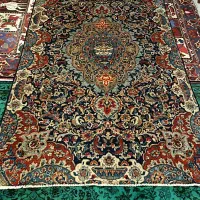 فرش قالیچه آنتیک دستباف طرح زیر خاکی قدیمی باستانی