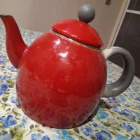 کتری لعابی قدیمی