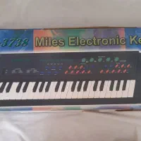 کیبورد CANTO 3738