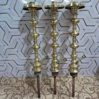 تعدادی قلیان برنجی سنگین تو پر با مهر حدادی