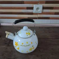 کتری لعابی سوت دار