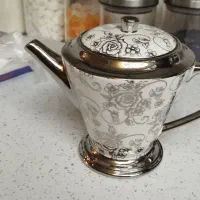 قوری نقره کوب قدیمی