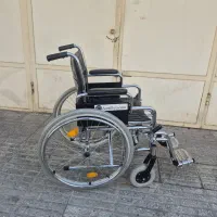 ویلچر سایز بزرگ تمام استیل چهار چرخ بادی تایوانی
