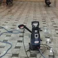 نظافت ساختمانی ،پله پیلوت پارکینگ با کارواش