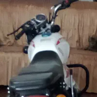 موتور سیکلت 180
