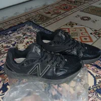 کتونی نیوبالانس 44. 45