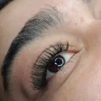 تخفیف خدمات و آموزش کاشت و اکستنشن مژه