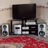 تلویزیون 32 با زیر تلویزیون